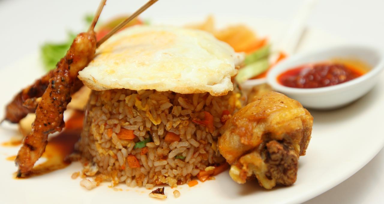 Fitra Hotel Majalengka Esterno foto